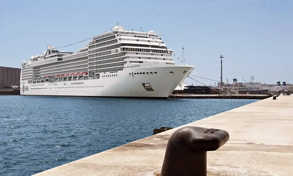 MSC Magnifica