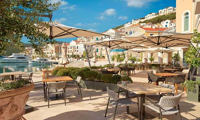 Hotel The Chedi Lustica Bay