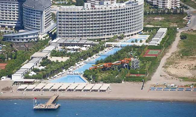 Crystal Centro Resort