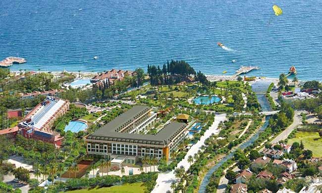 Crystal De Luxe Resort & Spa